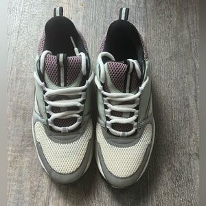 Dior B22 Lavender Cream